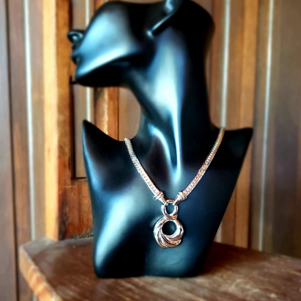 VTG NAPIER Infinity Drop Pendant Necklace with Bold Silver-Tone Chain - EVC